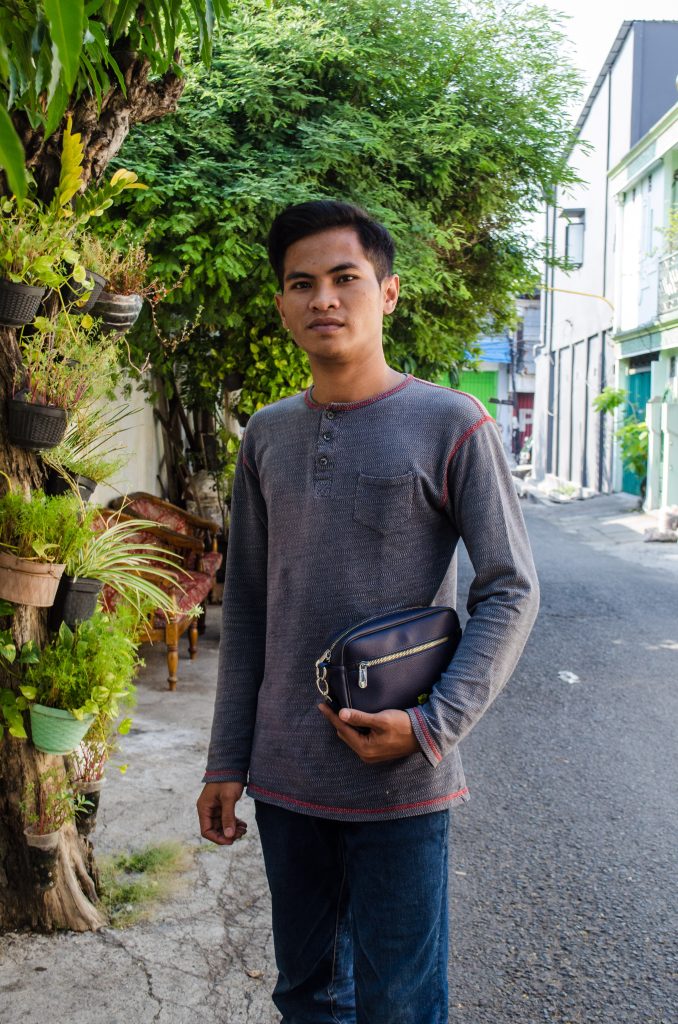 Jasa Pembuatan Pouch dan Bag di Surabaya