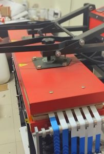 Proses press panas tali lanyard